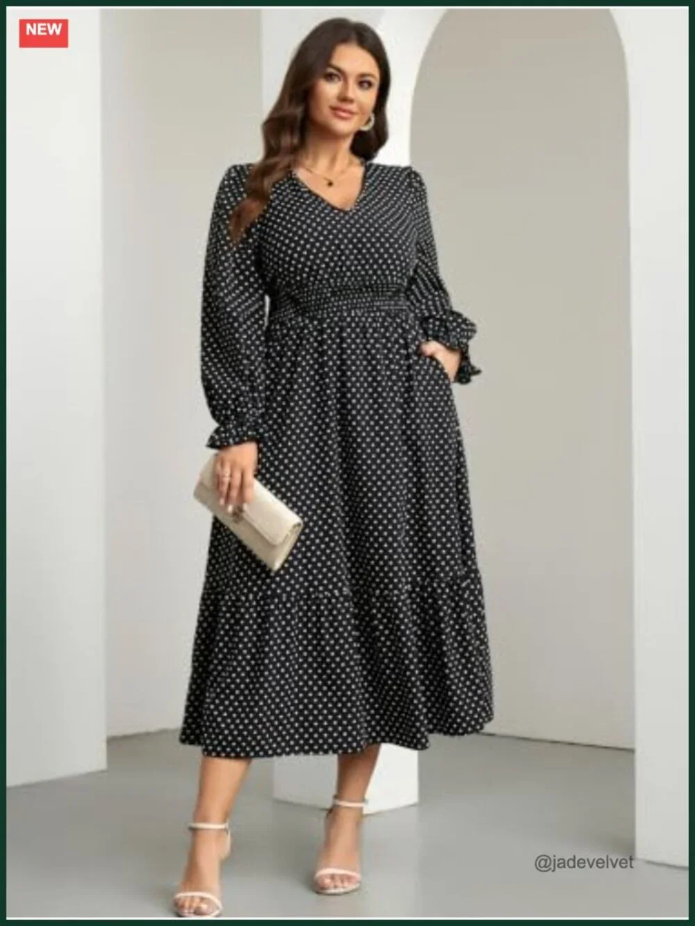Plus Size Boho Floral Maxi Dress with Pockets
